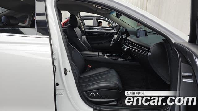 Genesis Electrified G80 2021 — фото 11 из 20