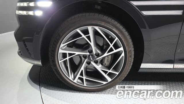 Genesis G90 2023 — фото 5 из 20
