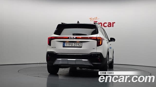 Kia Seltos 2022 — Şəkil 4/20