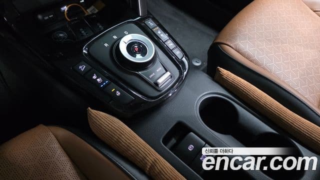 Kia Seltos 2022 — Şəkil 9/20