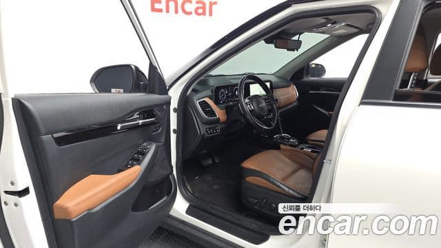 Kia Seltos 2022 — Şəkil 10/20