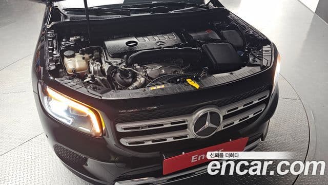 Mercedes-Benz GLB-Class 2021 — фото 6 из 20
