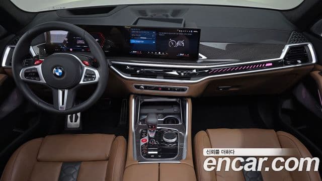 BMW X5M 2025 — Photo 28/36
