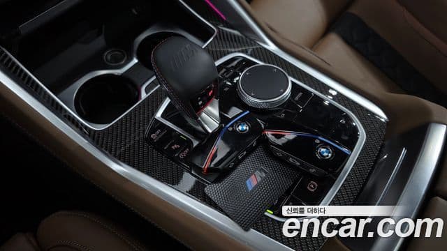 BMW X5M 2025 — Photo 2/36