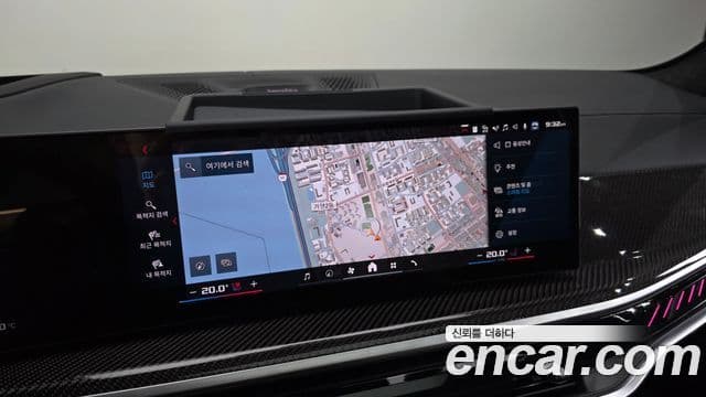 BMW X5M 2025 — Photo 18/36