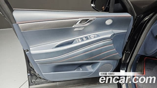 Genesis GV80 Coupe 2024 — Photo 13/32