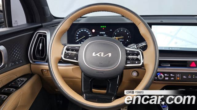 Kia Sorento 2023 — ფოტო 13/20