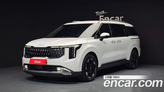 Kia Carnival 2024 — Photo 3/30