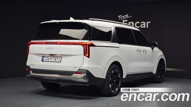 Kia Carnival 2024 — Photo 10/30