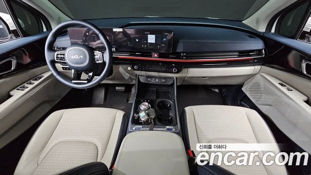 Kia Carnival 2024 — Photo 4/30