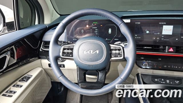 Kia Carnival 2024 — Photo 12/30