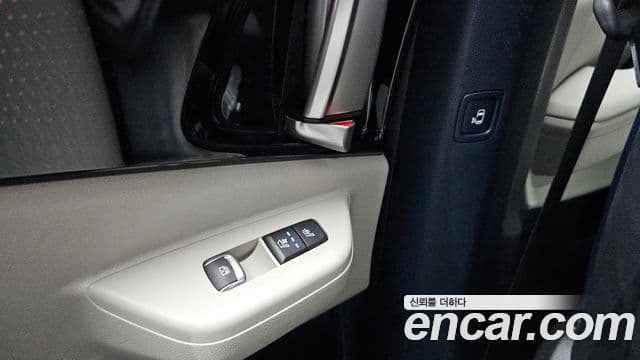 Kia Carnival 2024 — Photo 24/30