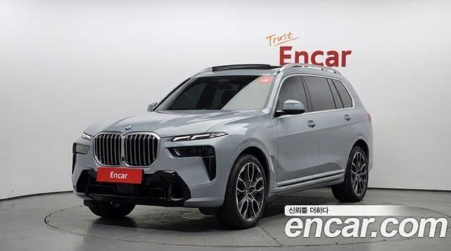 BMW X7 2024 — ფოტო 1/20