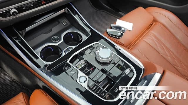 BMW X7 2024 — ფოტო 9/20