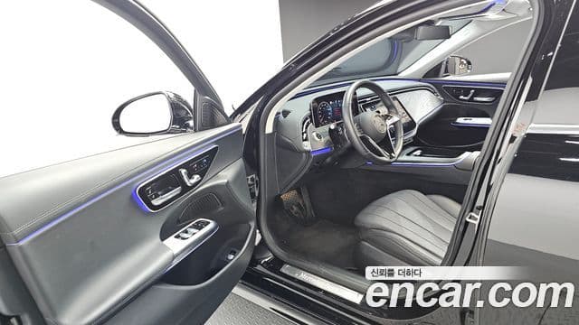 Mercedes-Benz E-Class 2024 — Şəkil 10/20