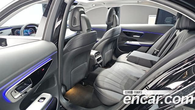 Mercedes-Benz E-Class 2024 — Şəkil 11/20