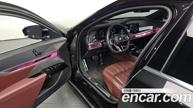 BMW 7 Series 2022 — ფოტო 11/20