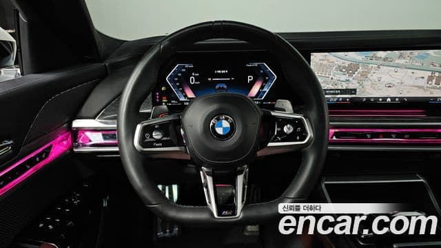 BMW 7 Series 2022 — ფოტო 13/20