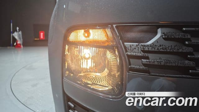 Hyundai Staria 2026 — Photo 8/31