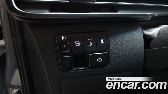 Hyundai Staria 2026 — Photo 31/31