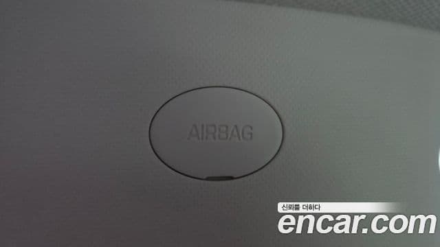 Hyundai Staria 2026 — Photo 21/31