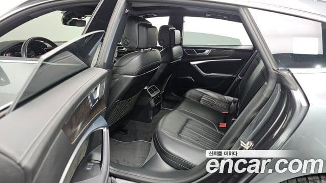 Audi A7 2021 — Şəkil 19/20