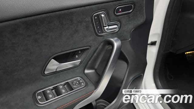 Mercedes-Benz A-Class 2025 — Фото 15/20