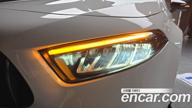 Mercedes-Benz A-Class 2025 — Photo 11/31