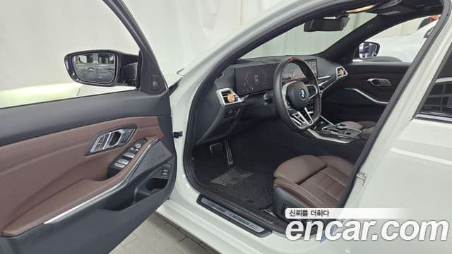 BMW 3 Series 2025 — ფოტო 10/20