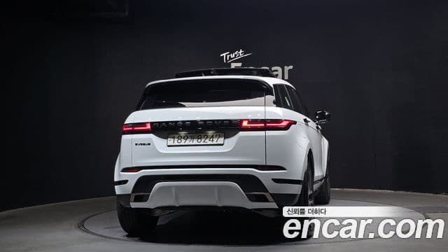 Land Rover Range Rover Evoque 2024 — ფოტო 4/19