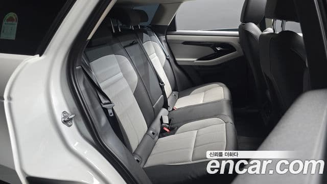 Land Rover Range Rover Evoque 2024 — ფოტო 12/19