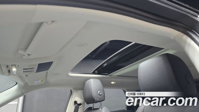 Land Rover Range Rover Evoque 2024 — ფოტო 18/19