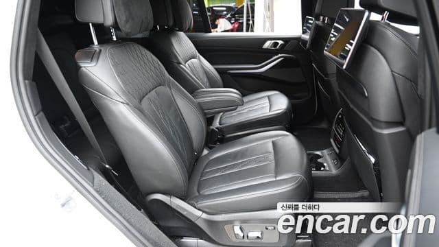 BMW X7 2022 — Şəkil 11/19