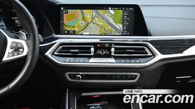 BMW X7 2022 — Şəkil 13/19
