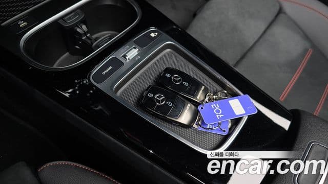 Mercedes-Benz A-Class 2025 — ფოტო 17/20