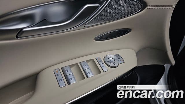 Genesis GV70 2026 — Photo 6/34