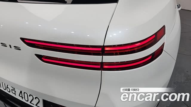 Genesis GV70 2026 — Photo 16/34