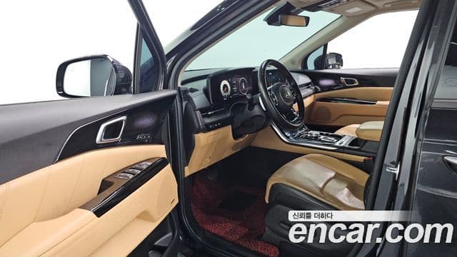 Kia Carnival 2020 — Şəkil 10/20