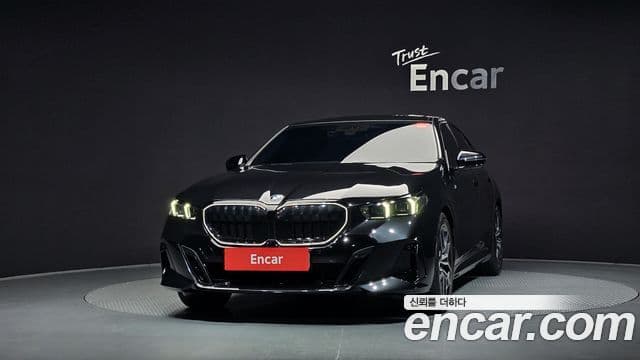 BMW 5 Series 2025 — ფოტო 3/20
