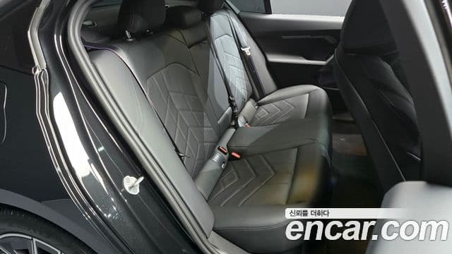 BMW 5 Series 2025 — ფოტო 11/20