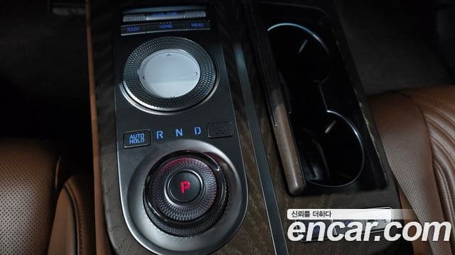 Genesis Electrified G80 2020 — ფოტო 9/20