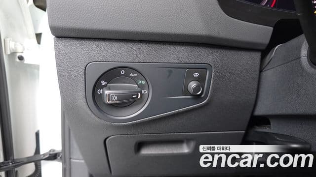 Volkswagen Tiguan 2023 — ფოტო 14/20