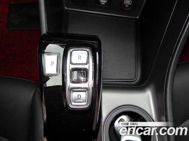Hyundai Sonata 2022 — ფოტო 8/20