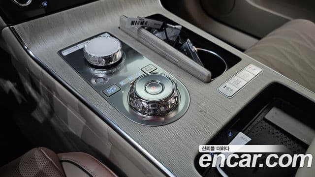 Genesis Electrified G80 2025 — Şəkil 9/20