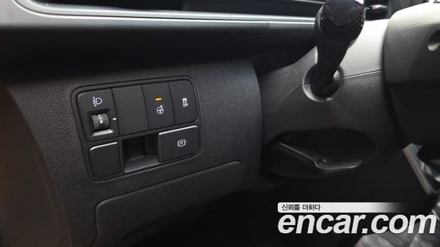 Hyundai Staria 2023 — Şəkil 18/20