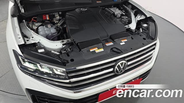 Volkswagen Touareg 2026 — Şəkil 6/20