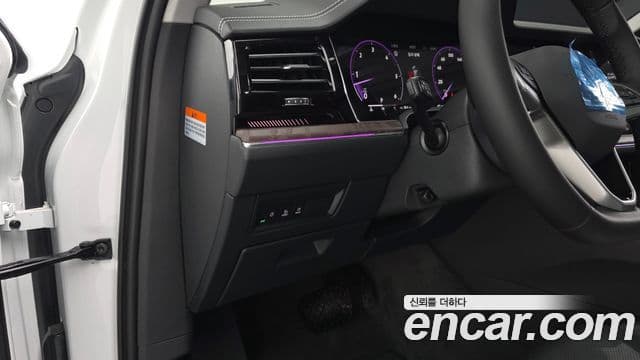 Volkswagen Touareg 2026 — Şəkil 13/20