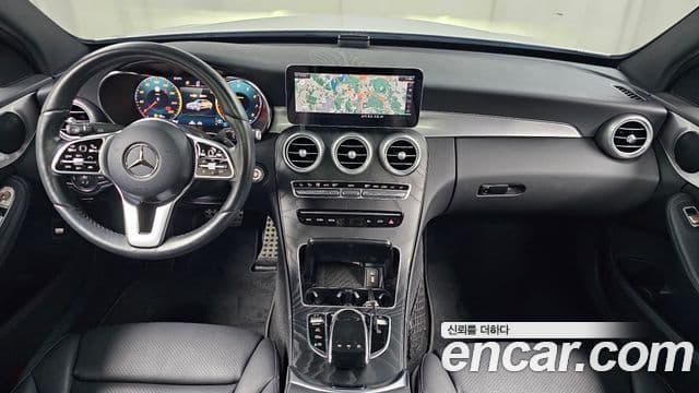 Mercedes-Benz C-Class 2021 — ფოტო 7/20
