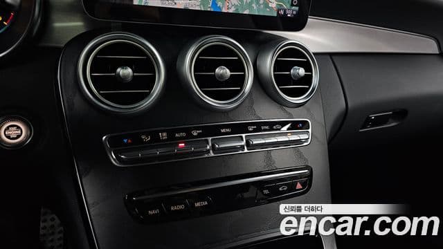 Mercedes-Benz C-Class 2021 — ფოტო 13/20