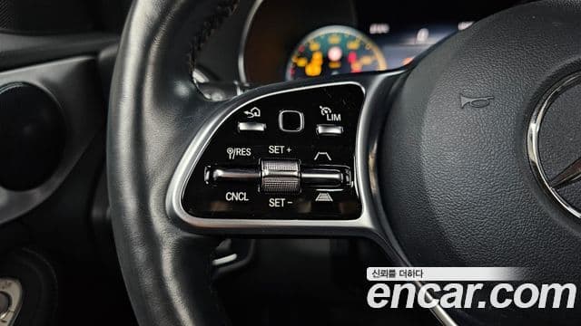 Mercedes-Benz C-Class 2021 — ფოტო 17/20